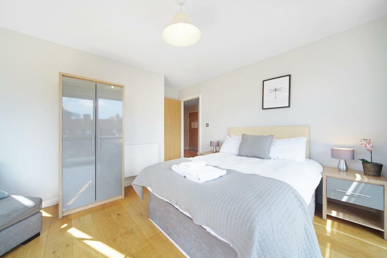 2 Bed Executive Penthouse Near Liverpool Street Free Wifi By City Stay Aparts London Eksteriør billede
