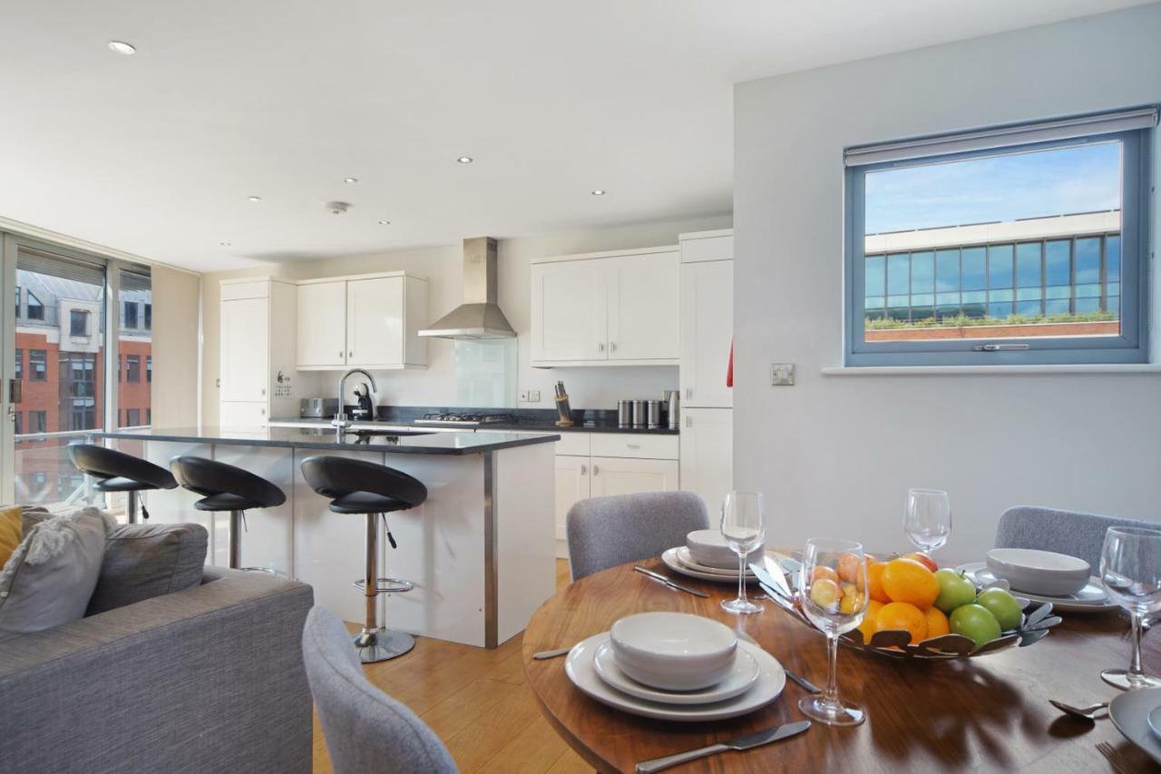 2 Bed Executive Penthouse Near Liverpool Street Free Wifi By City Stay Aparts London Eksteriør billede