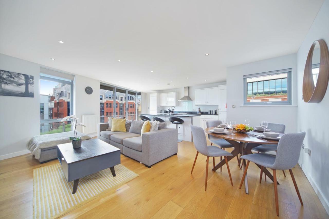 2 Bed Executive Penthouse Near Liverpool Street Free Wifi By City Stay Aparts London Eksteriør billede